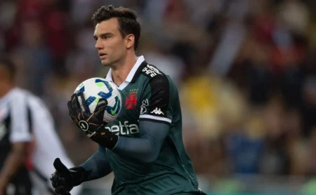 Leo Jardim: Renovação com o Vasco Avança, Acordo com o Palmeiras se Afasta