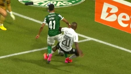 Análise do VAR de Pênalti em Estêvão na Vitória do Palmeiras Contra o Ceará: Ouça