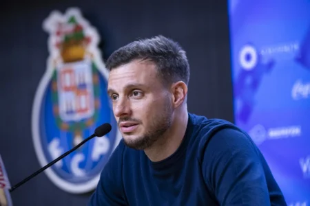 Técnico do Porto exalta Palmeiras, adversário no Mundial: "Sabe lutar e conquistar títulos"