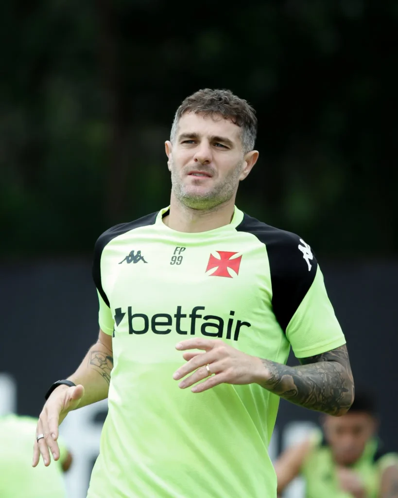 Vasco: Sem Coutinho, confira a provável escalação contra o Fluminense