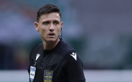 Ramon Abatti Abel em Palmeiras x Flamengo: Escalação Gera Debate com Arnaldo Ribeiro