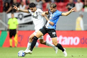 Santi Rodríguez: Estreia de 90 Minutos no Botafogo por R$ 85 Milhões e Elogios de Paiva