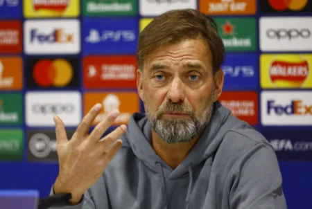 Klopp descarta aposentadoria: "Bobagem"