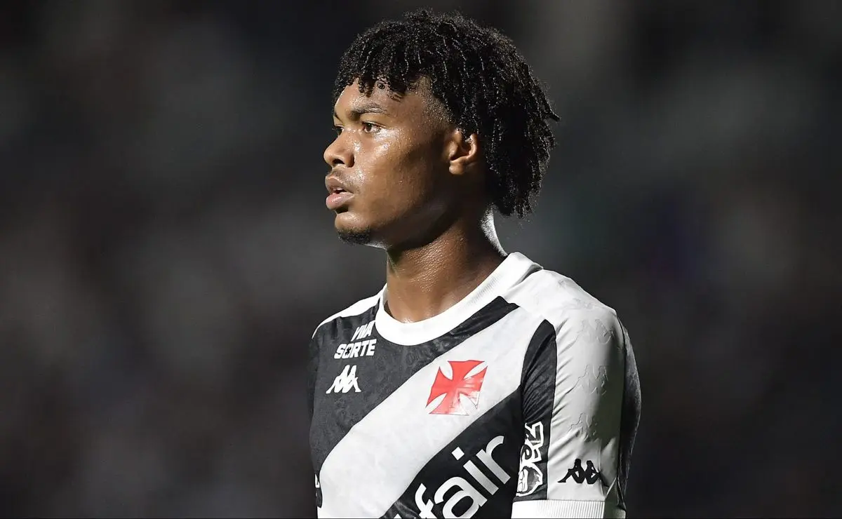 GB: Diniz de olho e titularidade no Vasco em foco.