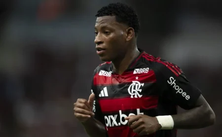 Retorno do Flamengo: Allan, Pulgar, De La Cruz e Plata em fase final de recuperação; veja as datas