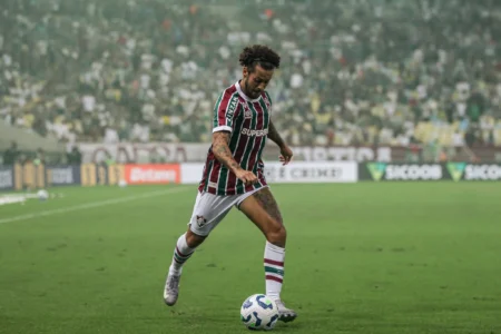 Guga critica Rayan por desrespeito ao Fluminense e relembra previsão de gol