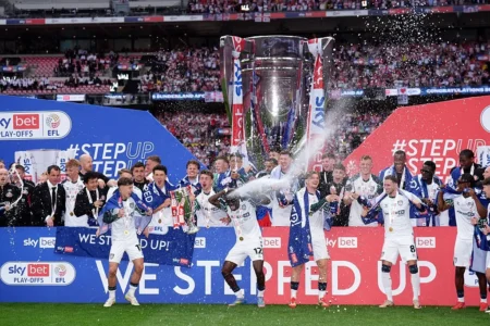Ascensão, Queda e Retorno: A Jornada do Sunderland à Premier League Após Oito Anos