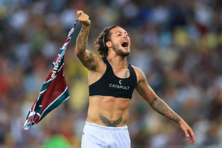 Fluminense é recompensado por encarar clássico com seriedade após vitória sobre o Vasco