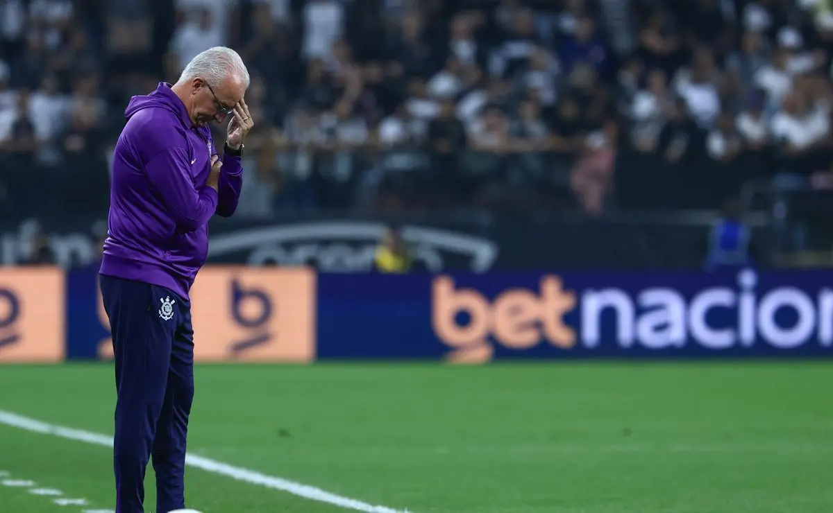 Corinthians é eliminado da Sul-Americana após derrota fora de casa