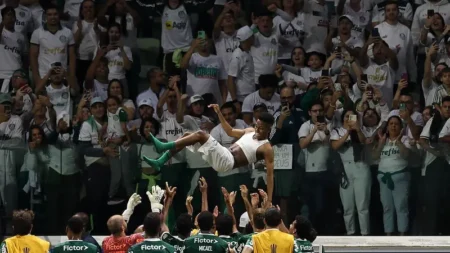Adeus de Estêvão: golaço, emoção materna e um "até logo"