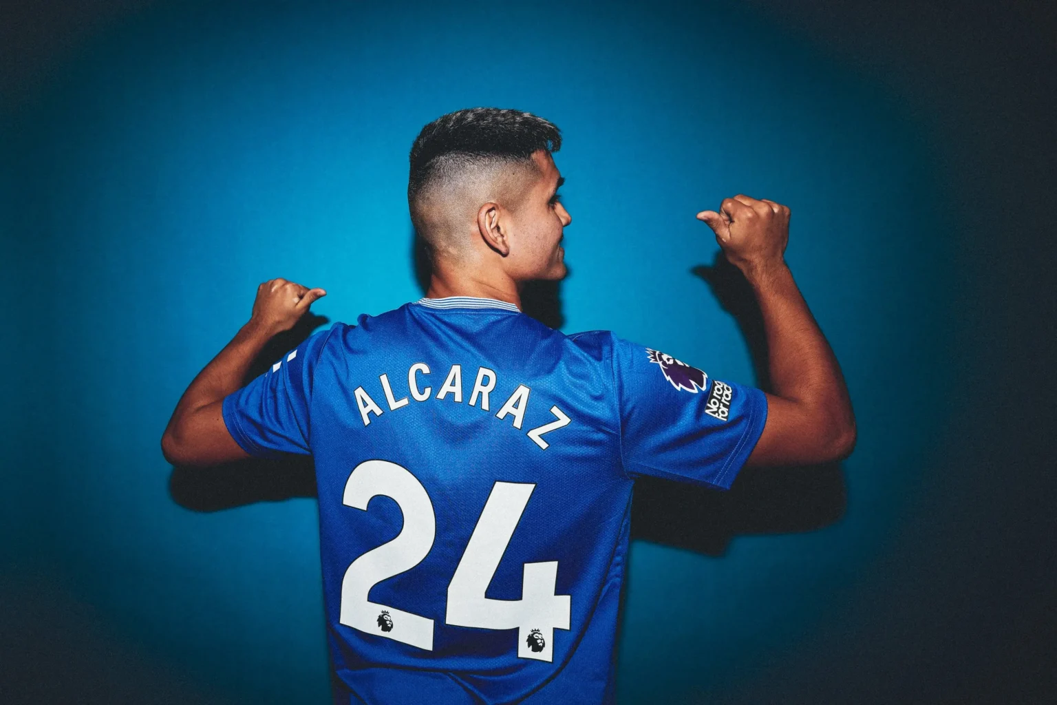 Flamengo vende Alcaraz ao Everton: confira os valores