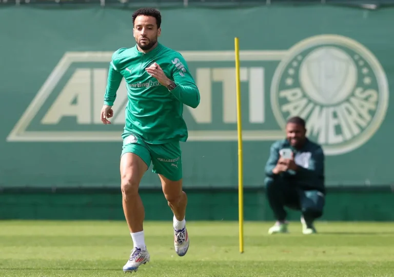 Felipe Anderson: Retorno ao Palmeiras Imminente Antes da Copa de Clubes