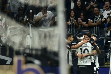 Corinthians: Noite Mágica em Itaquera e o Renascer do Espírito Guerreiro (2024)