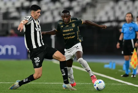 Nottingham Forest Faz Proposta ao Botafogo por Jair