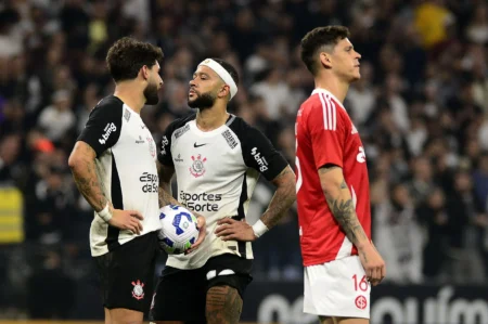 Memphis Conquista Bônus Milionário no Corinthians com Assistência Diante do Inter