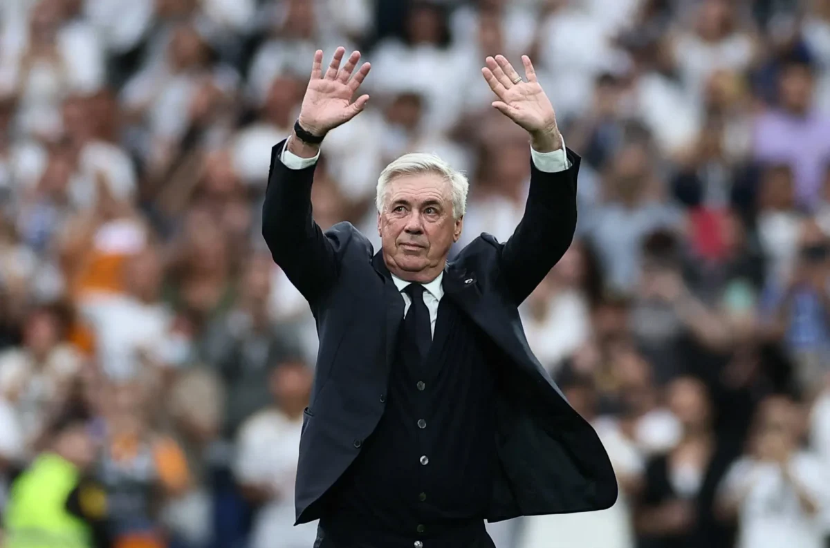 Ancelotti desembarca no Rio de Janeiro para iniciar trabalho na Seleção