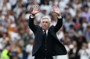 Ancelotti desembarca no Rio de Janeiro para iniciar trabalho na Seleção