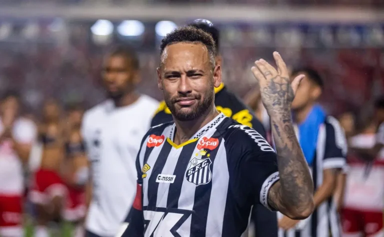 Santos Conquista Vitória Fora e Visita Esperança na Luta Contra o Z4