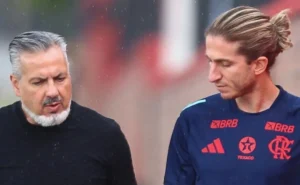 Filipe Luís veta Cleiton no Flamengo, e José Boto age por negociação; Dínamo de Kiev e Leicester City na disputa