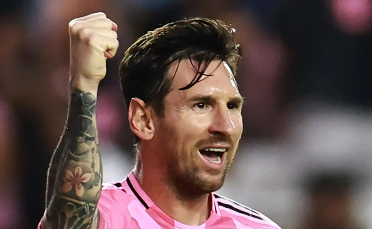 Ferraresi fala sobre proposta do Inter Miami-EUA, de Messi: “Glória não se compra”