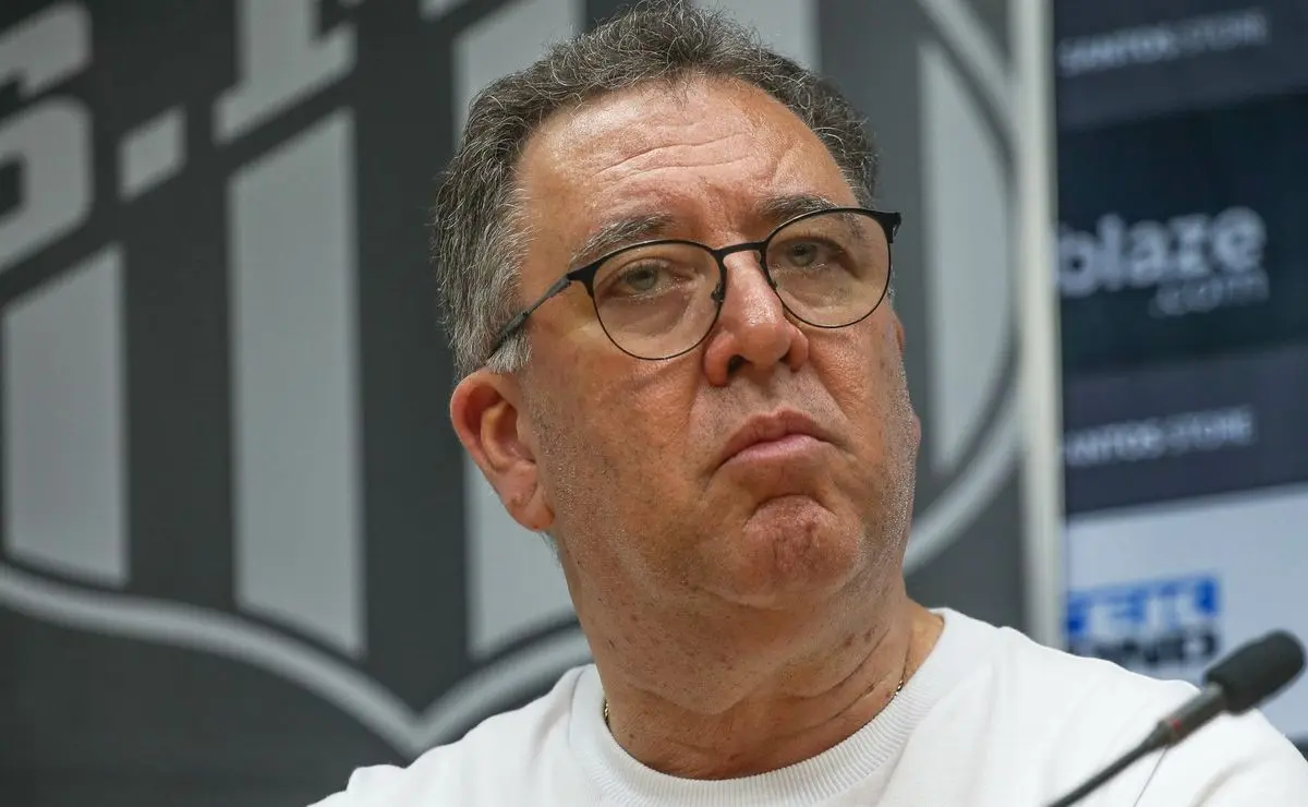 Sormani critica proposta do Santos com CEO e equipara clube a comércio local