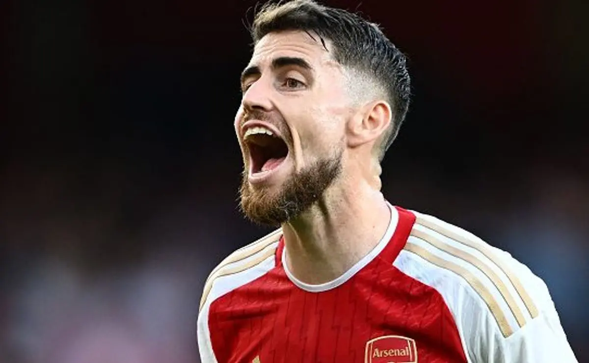 Flamengo investe alto para ter Jorginho no Super Mundial de Clubes.
