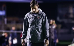 Maxi Cuberas lamenta derrota do São Paulo para o Bahia e critica calendário após enxurrada de lesões