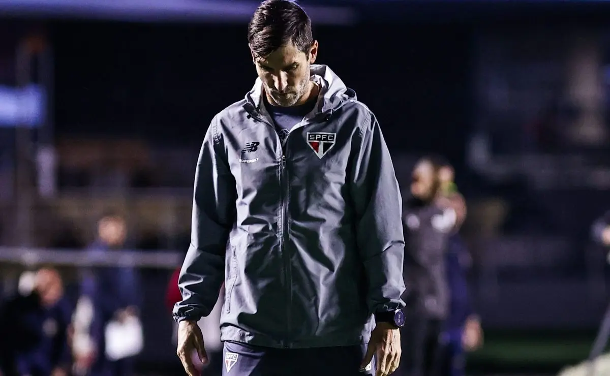Maxi Cuberas lamenta derrota do São Paulo para o Bahia e critica calendário após enxurrada de lesões