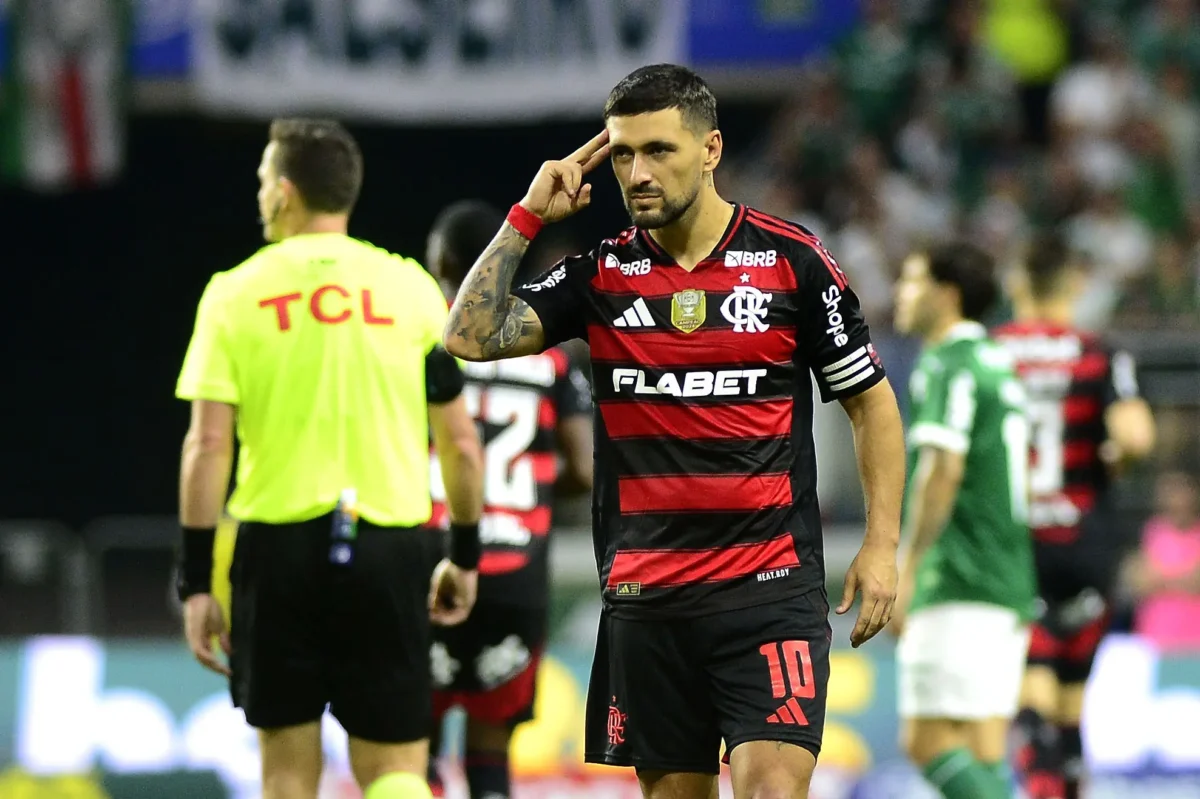Flamengo: inteligência tática, força do elenco e recado ao Palmeiras