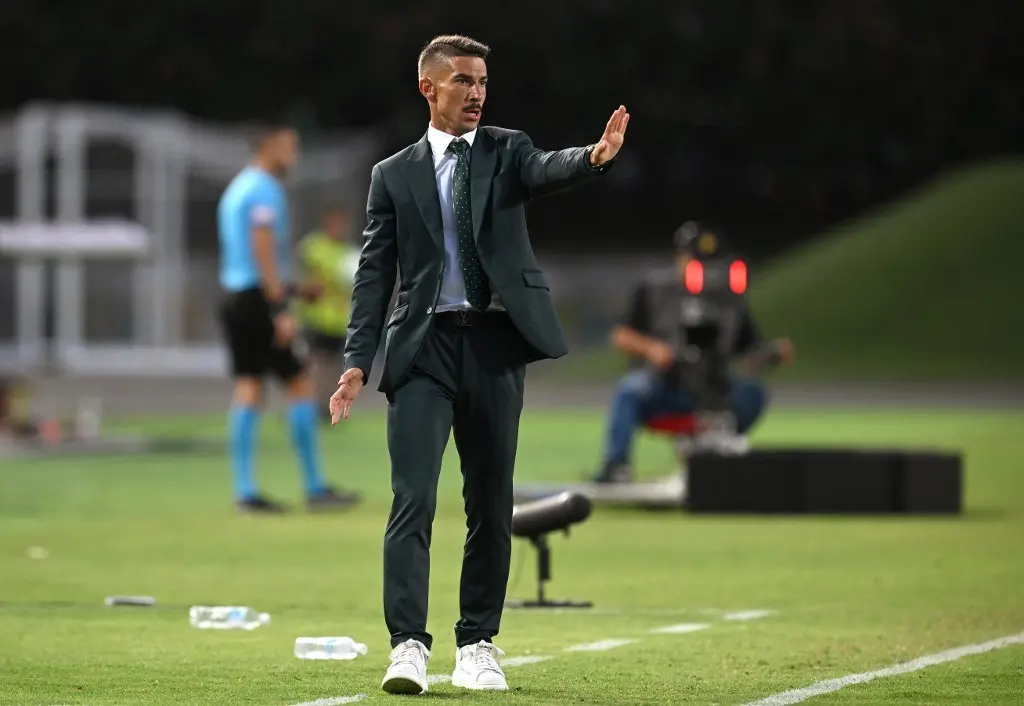 Técnico do Carabobo transfere pressão e favoritismo ao Botafogo: "A vitória é deles por obrigação"