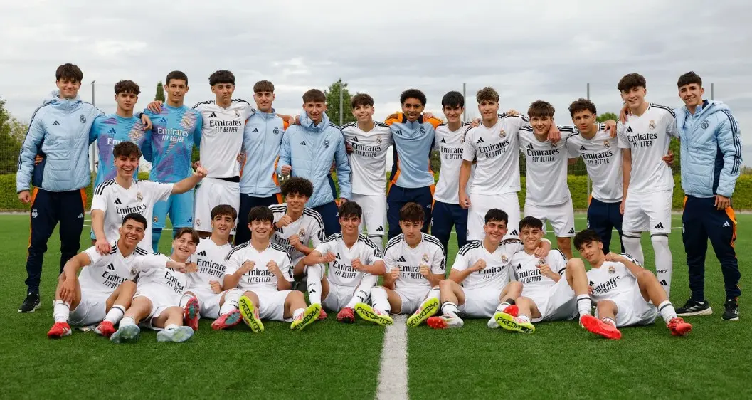 Filho de Marcelo conquista hat-trick e garante título para base do Real Madrid
