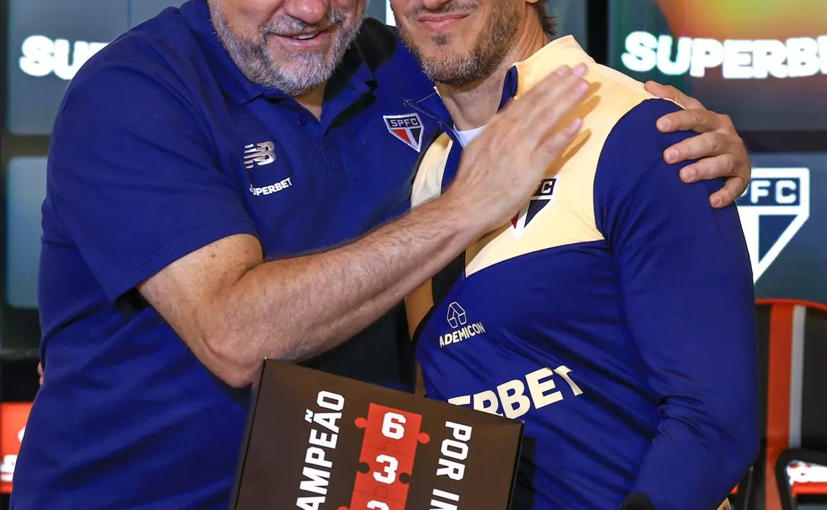 Casares expõe diálogos com Zubeldía sobre o planejamento estratégico de longo prazo do São Paulo