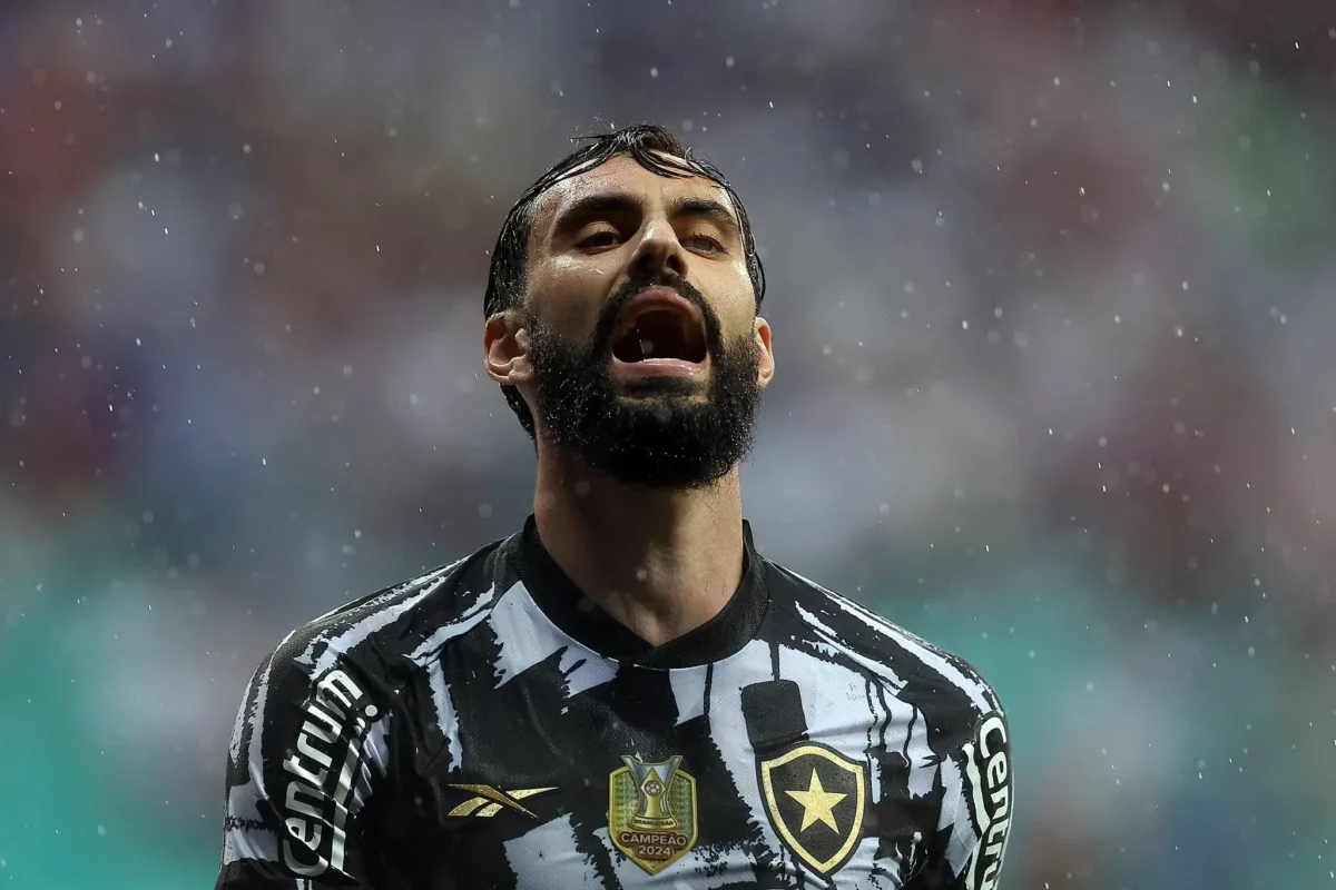 Botafogo: Mastriani ausente em treino e provável desfalque na Libertadores