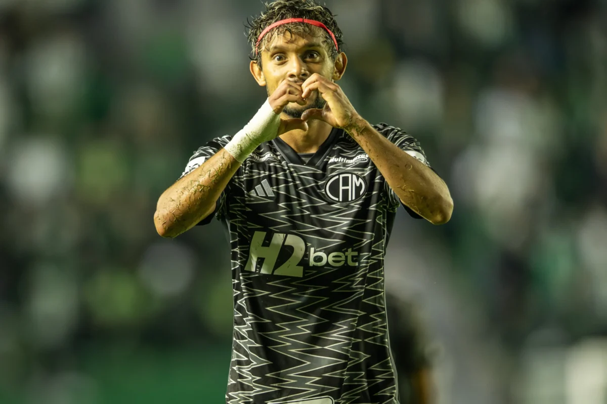 Atlético-MG vence fora de casa no Brasileirão e afasta-se da zona de rebaixamento