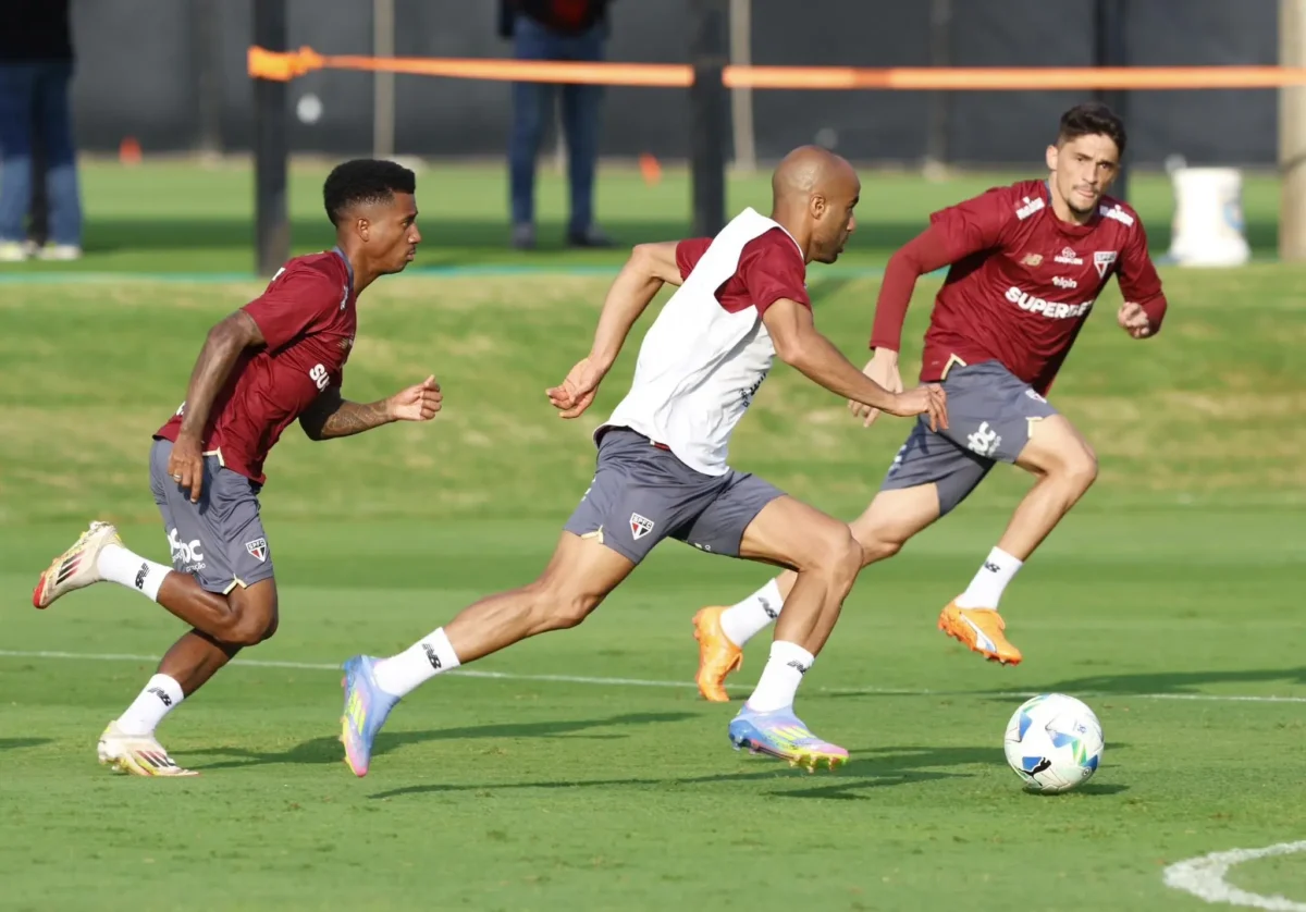 São Paulo Finaliza Preparativos em Lima e Persegue Recorde na Libertadores