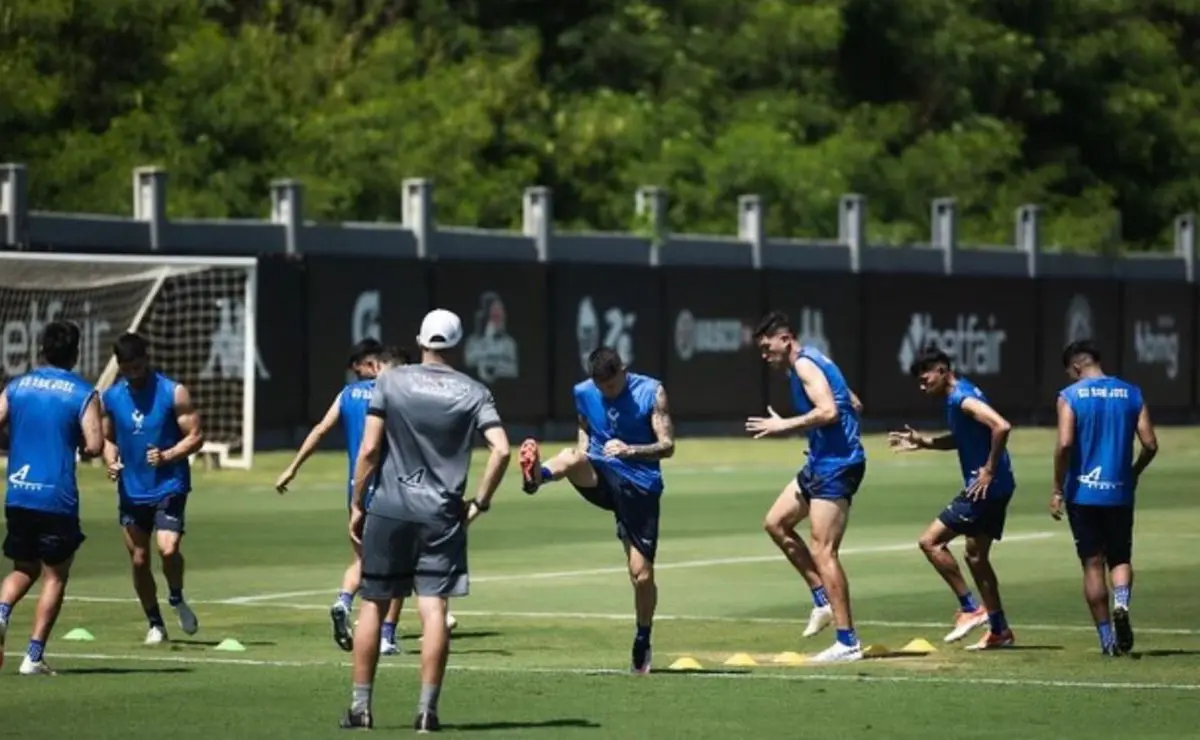 Crise no adversário do Fluminense na Sul-Americana: detalhes revelados