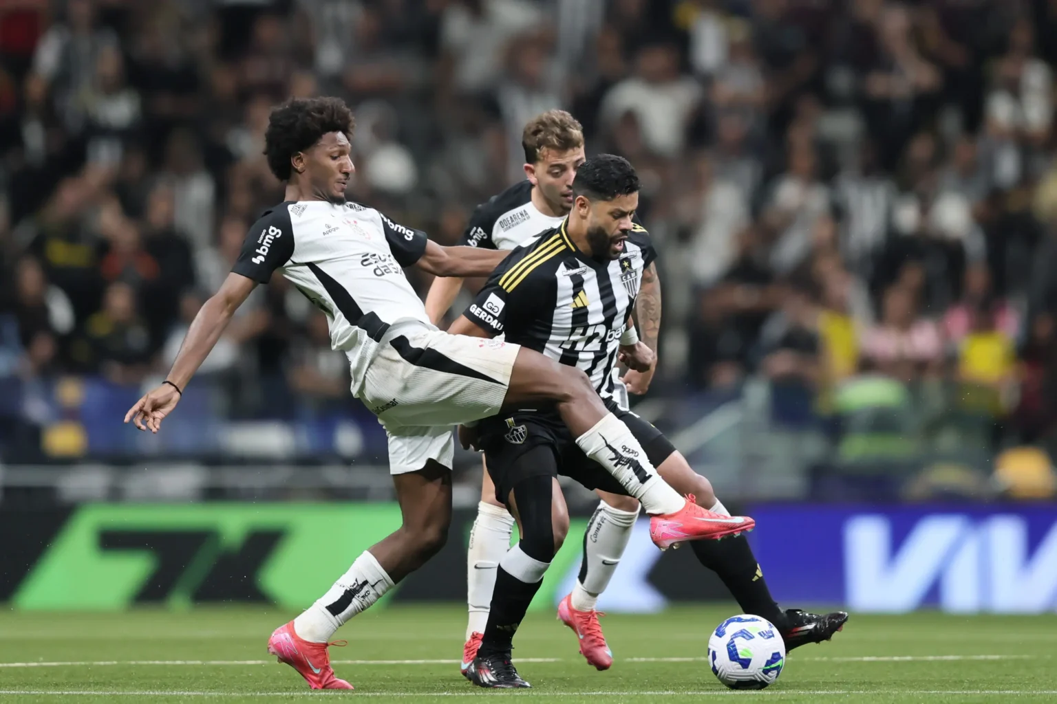 Análise: Atlético-MG empata, frustra expectativas e adia classificação no Brasileirão