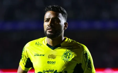Reinaldo fala sobre comemoração contra o São Paulo no Morumbis: "Respeito ao Mirassol"