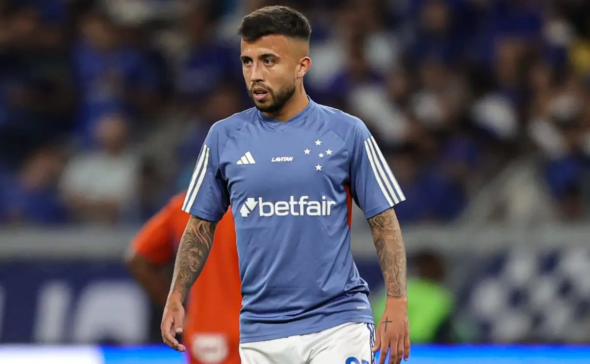 Cruzeirenses celebram recuperação de Matheus Henrique com vídeo: "Voando de volta!"