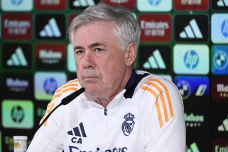 Ancelotti deixará o Real Madrid após o clássico com o Barcelona, segundo jornal