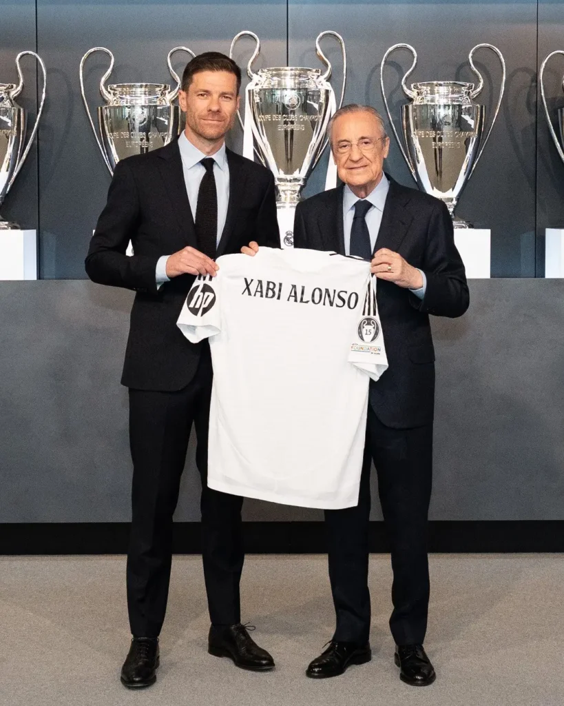 Xabi Alonso: Apresentação como novo técnico do Real Madrid e declaração de afeto.