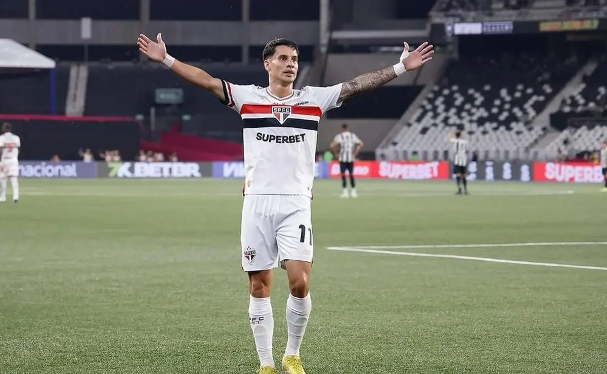 São-paulinos depositam esperanças em pênalti de Ferreirinha para triunfo contra o Alianza na Libertadores