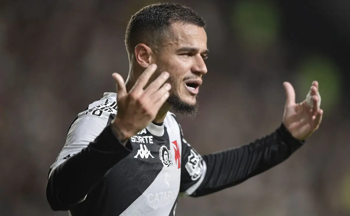 Vasco Negocia com Aston Villa por Extensão da Estadia de Coutinho