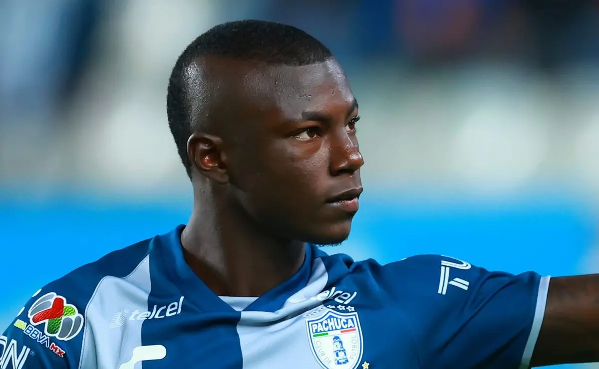 Cruzeiro: Hinestroza aceita, e Pedro Lourenço pressiona Mattos por proposta ao colombiano