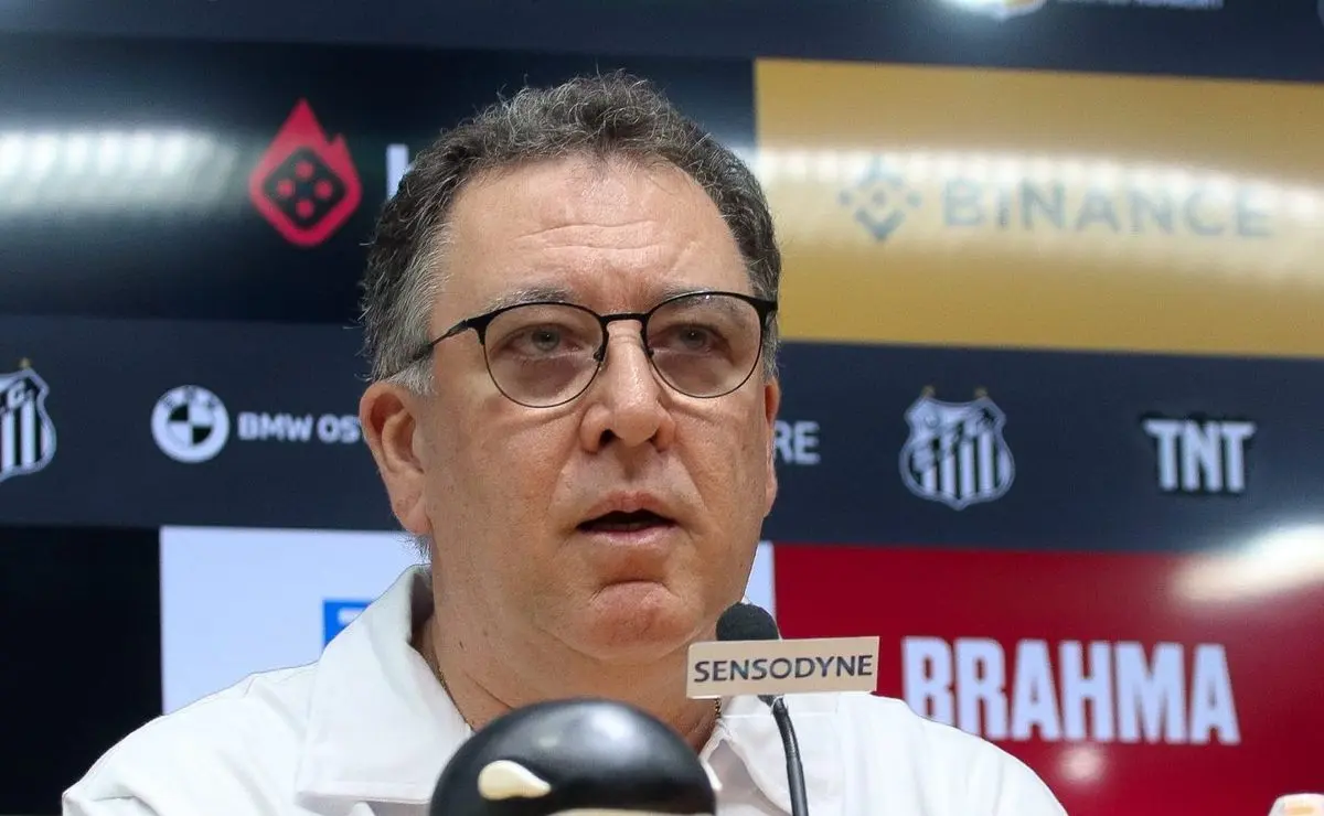 Futuro de Pedro Martins no Santos: Marcelo Teixeira planeja mudanças