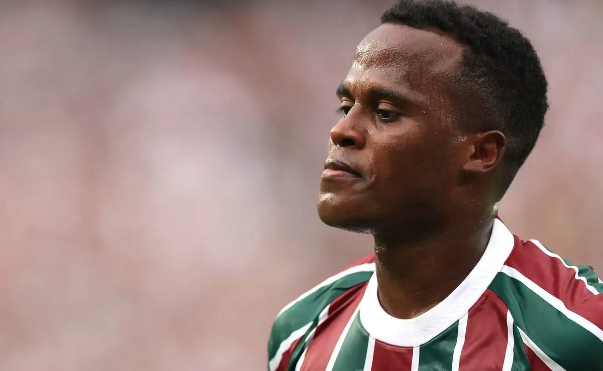 Arias Destaque em Fluminense x Ulsan: Golaço de Falta no Mundial Ecoa