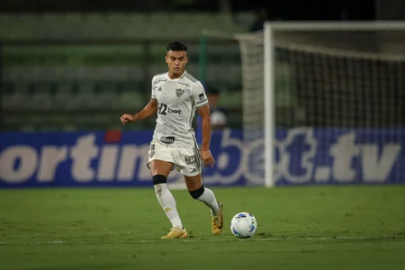 Atlético-MG recebe R$ 24 milhões e Vera fica perto de saída
