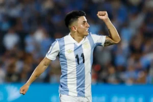 Benfica mira Almada, ex-Botafogo: Textor barra saída