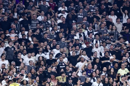 Corinthians esclarece detalhes sobre reconhecimento facial no estádio; entradas não poderão ser transferidas