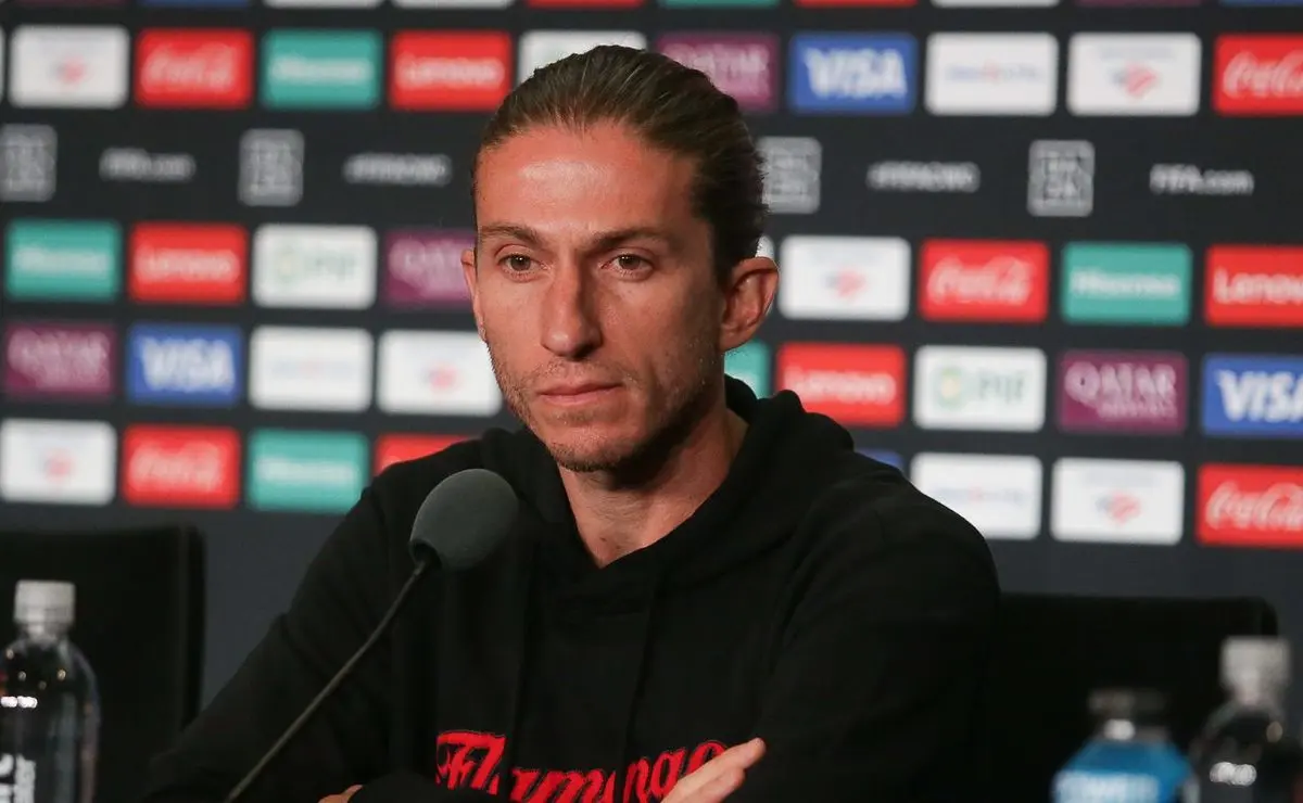 Filipe Luís no Atlético de Madrid: Estratégia espanhola e o Flamengo de olho no técnico